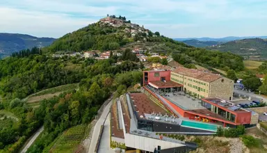 Roxanich Wine & Heritage