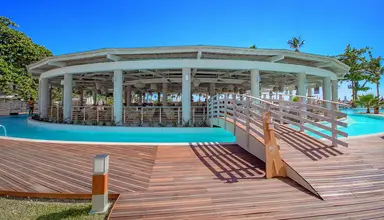 Royal Andilana Resort & Spa