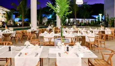 Royal Andilana Resort & Spa