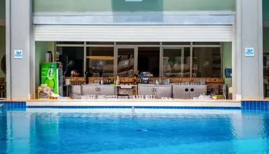 Royal Atlantis Resort & Spa