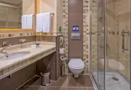 Royal Atlantis Resort & Spa