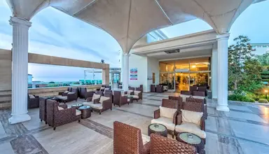Royal Atlantis Resort & Spa