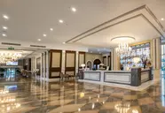 Royal Atlantis Resort & Spa