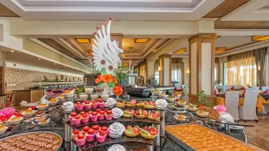Royal Atlantis Resort & Spa