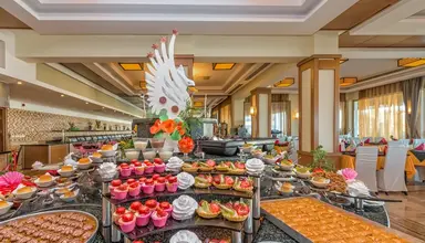 Royal Atlantis Resort & Spa