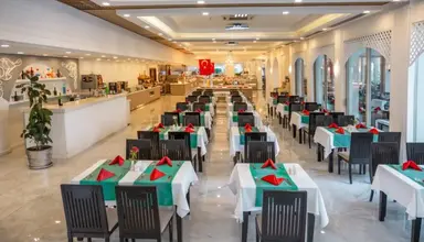 Royal Atlantis Resort & Spa