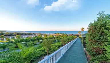 Royal Atlantis Resort & Spa