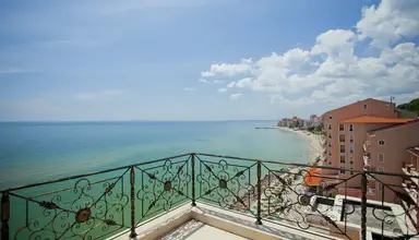 Royal Bay