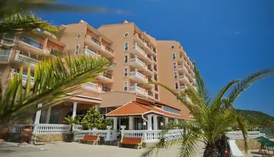 Royal Bay