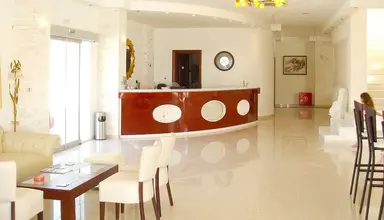 Royal Beach Resort