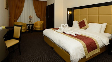 Royal Beach & Resort