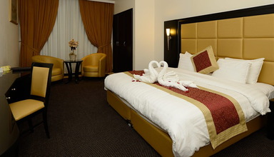 Royal Beach & Resort