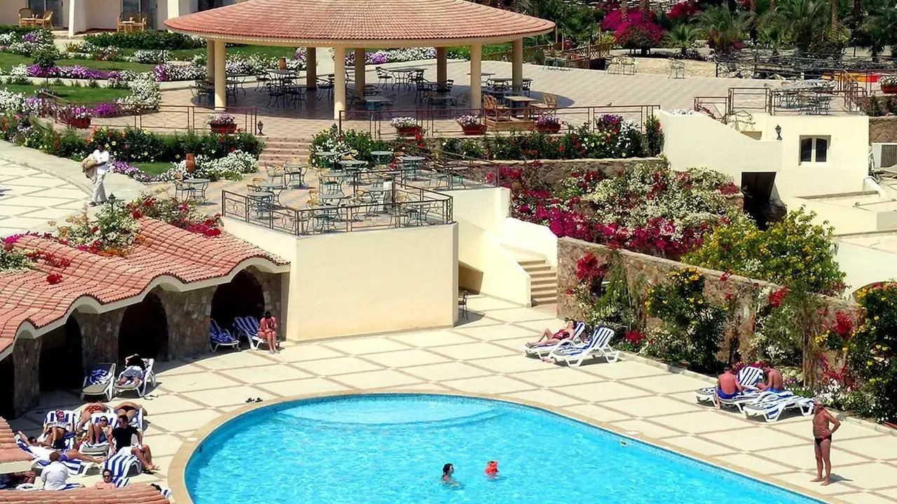 Royal Brayka Resort