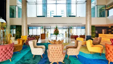 Royal Central The Palm
