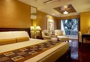 Royal Cliff Beach Terrace