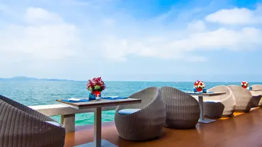 Royal Cliff Beach Terrace