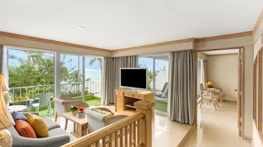Royal Cliff Beach Terrace