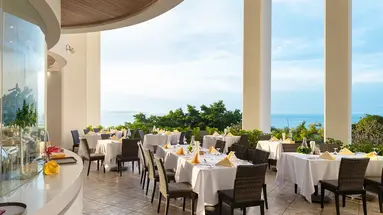 Royal Cliff Beach Terrace