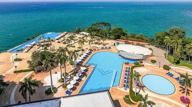 Royal Cliff Beach