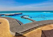 Royal Cliff Beach