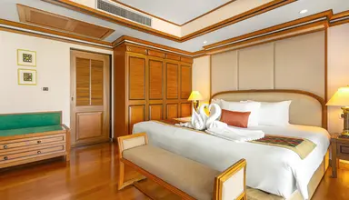 Royal Cliff Grand