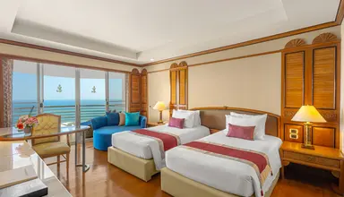 Royal Cliff Grand