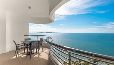 Royal Cliff Grand