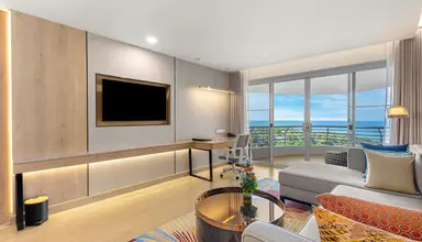 Royal Cliff Grand