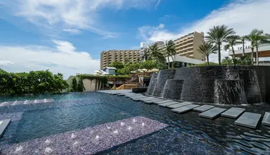 Royal Cliff Grand
