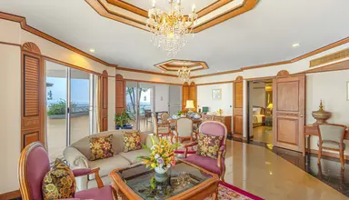 Royal Cliff Grand