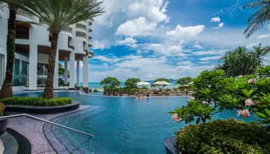Royal Cliff Grand