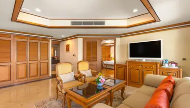 Royal Cliff Grand