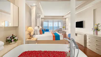 Royal Cliff Grand