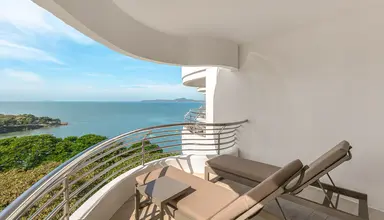 Royal Cliff Grand