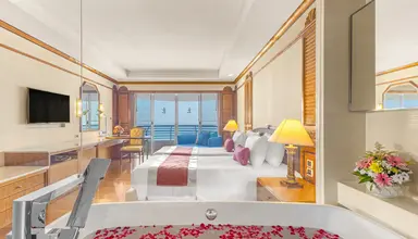 Royal Cliff Grand