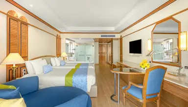 Royal Cliff Grand