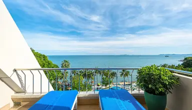 Royal Cliff Wing Suites & Spa