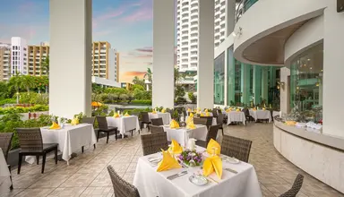 Royal Cliff Wing Suites & Spa