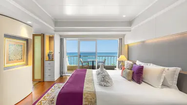 Royal Cliff Wing Suites & Spa