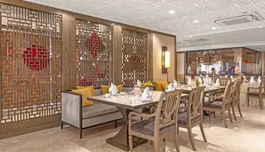 Royal Cliff Wing Suites & Spa