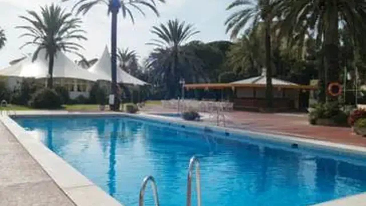 Royal Costa