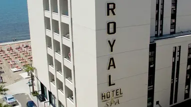Royal G