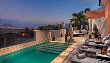 Royal Garden Villas