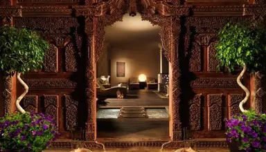 Royal Garden Villas