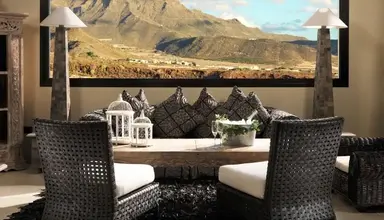 Royal Garden Villas