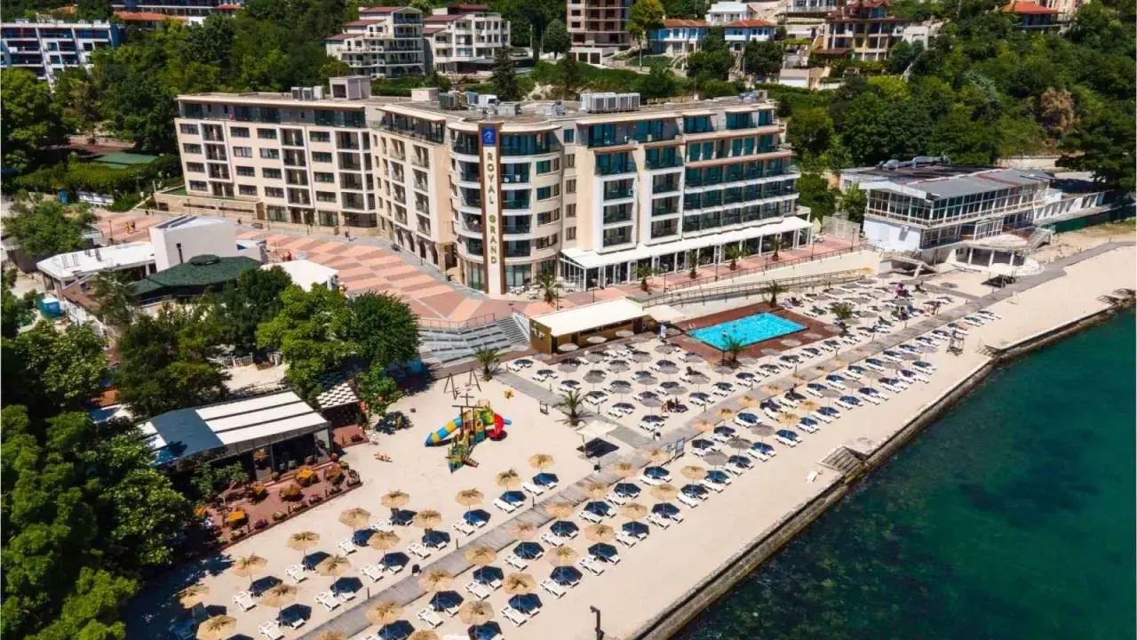 Royal Grand Hotel & Spa