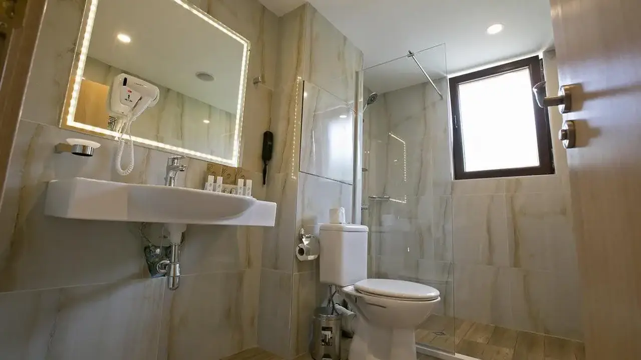 Royal Grand Hotel & Spa