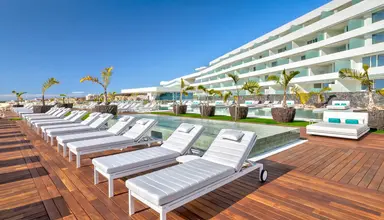 Royal Hideaway Corales Suites
