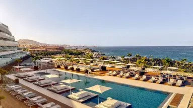 Royal Hideaway Corales Suites