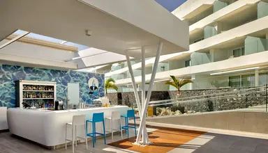 Royal Hideaway Corales Suites